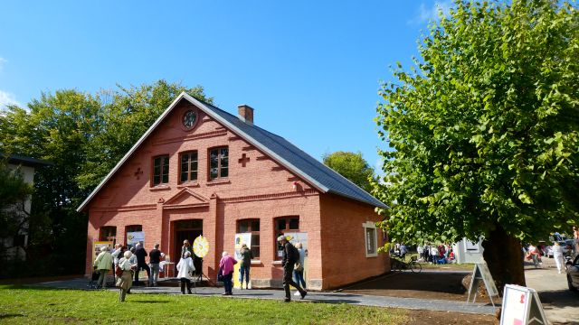 Stadtteilarchiv Bramfeld im denkmalgesch&uuml;tzten F&ouml;rsterhaus, &copy; Gudrun Wohlrab