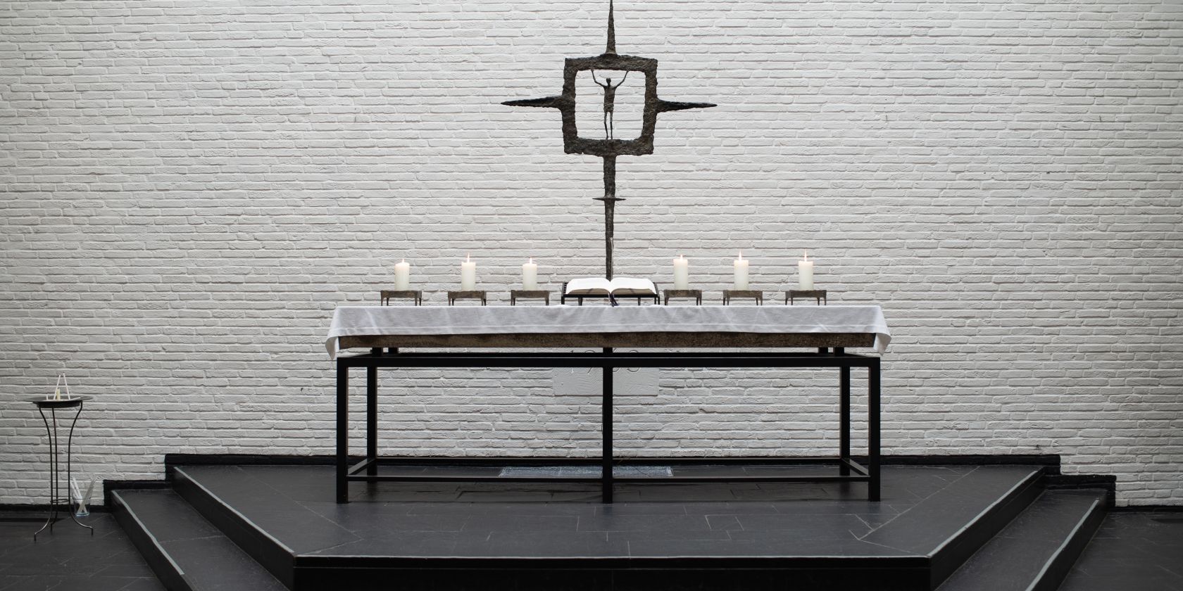 Gottesdienst mit Abendmahl in der Ansgarkirche, &copy; Jan Petersen, Kunst@SH