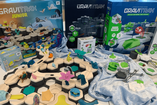 SpieleUniversum: Premiere der neuen Kugelbahn-Werkstatt, &copy; B&uuml;cherhallen Hamburg