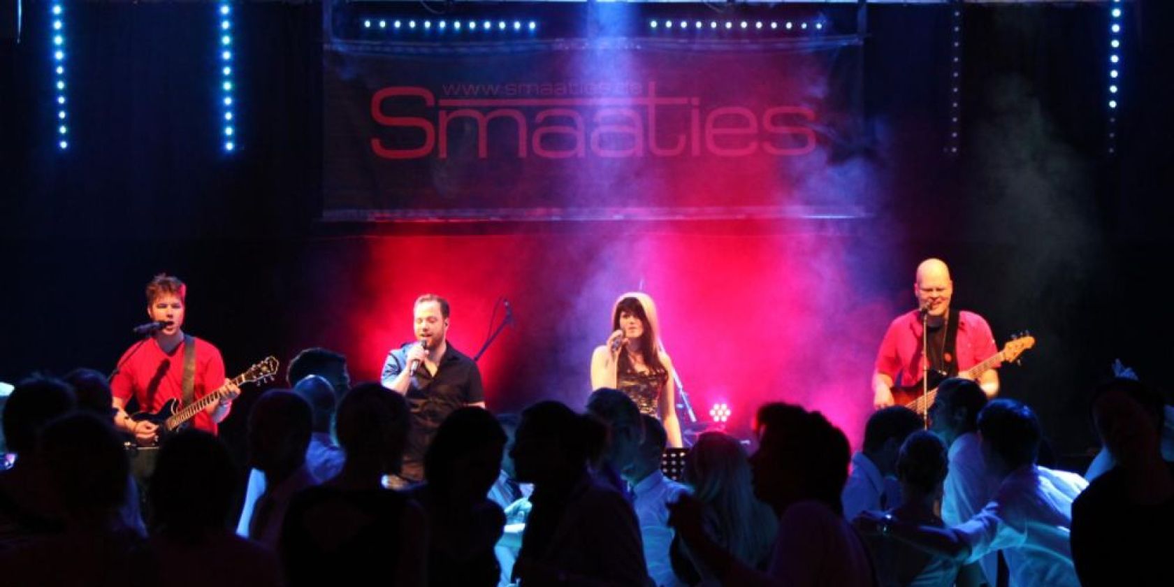 , &copy; Smaaties Partyband